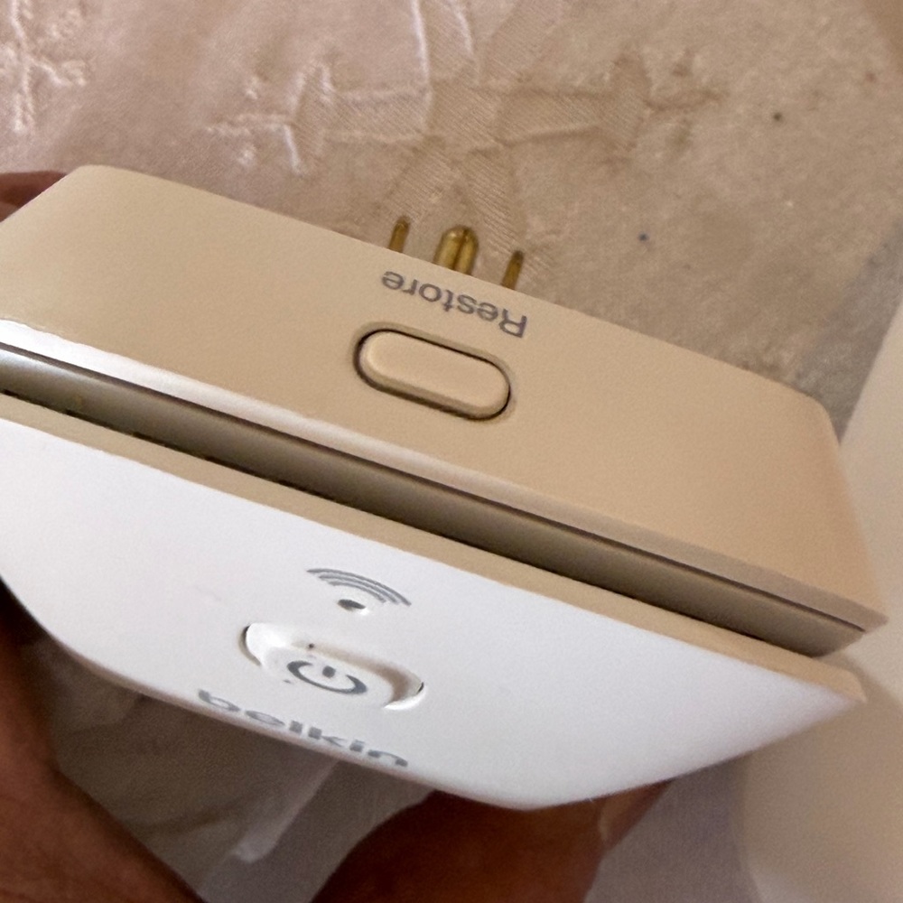 BELKIN WeMo Switch Wi-Fi Smart Plug (6) & WeMo Insight Plug Android IPhone - Picture 7 of 11